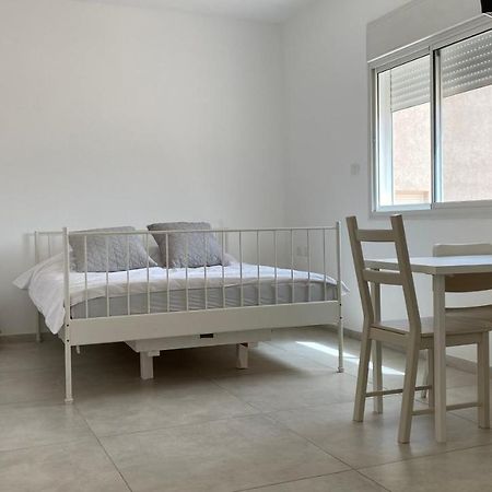 Appartement אירוח ליד אילת Compliment Near Eilat à Be'er Ora Extérieur photo